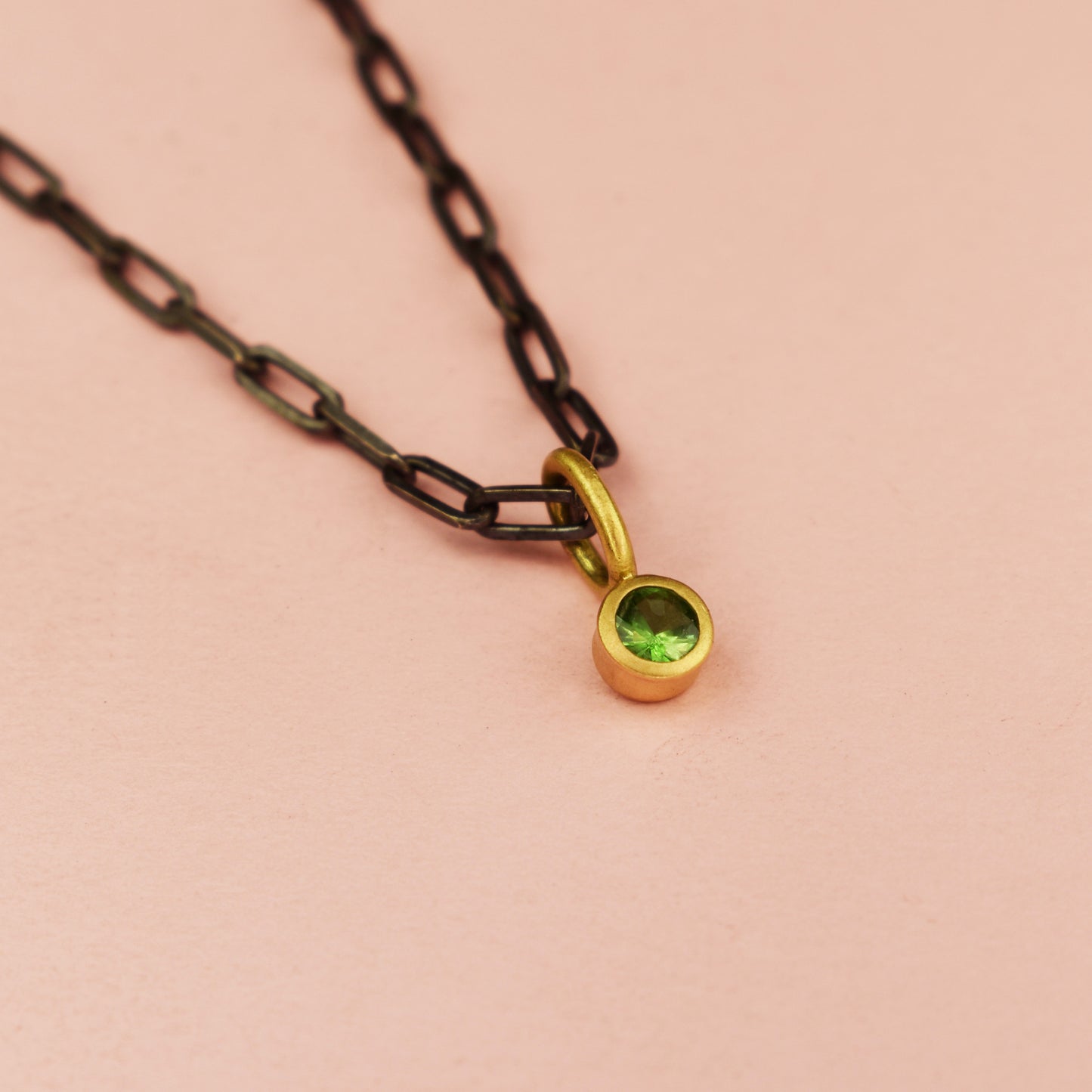 18ct Gold Set Green Tourmaline Pendant