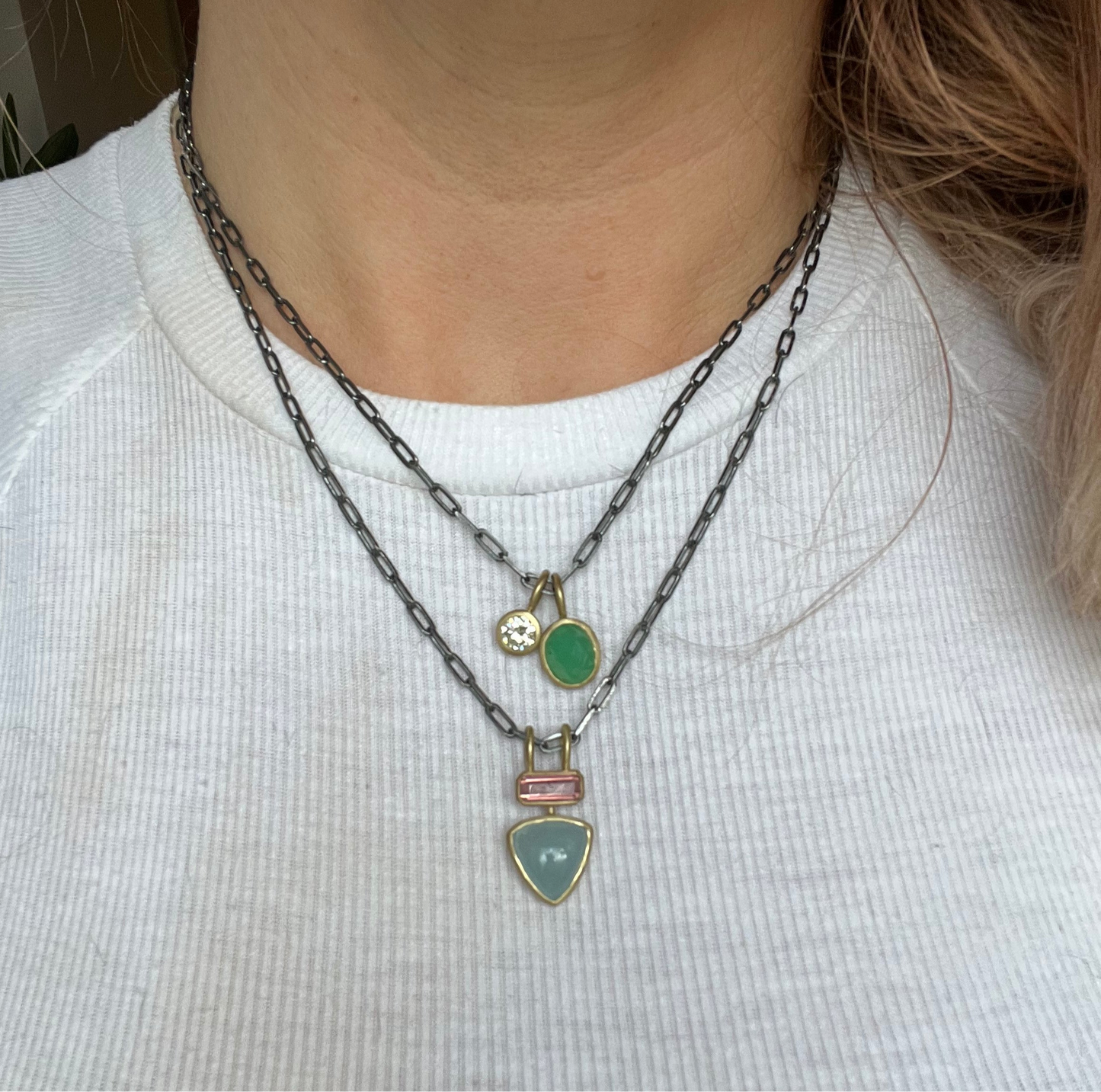 18ct Gold Set Chrysoprase Pendant