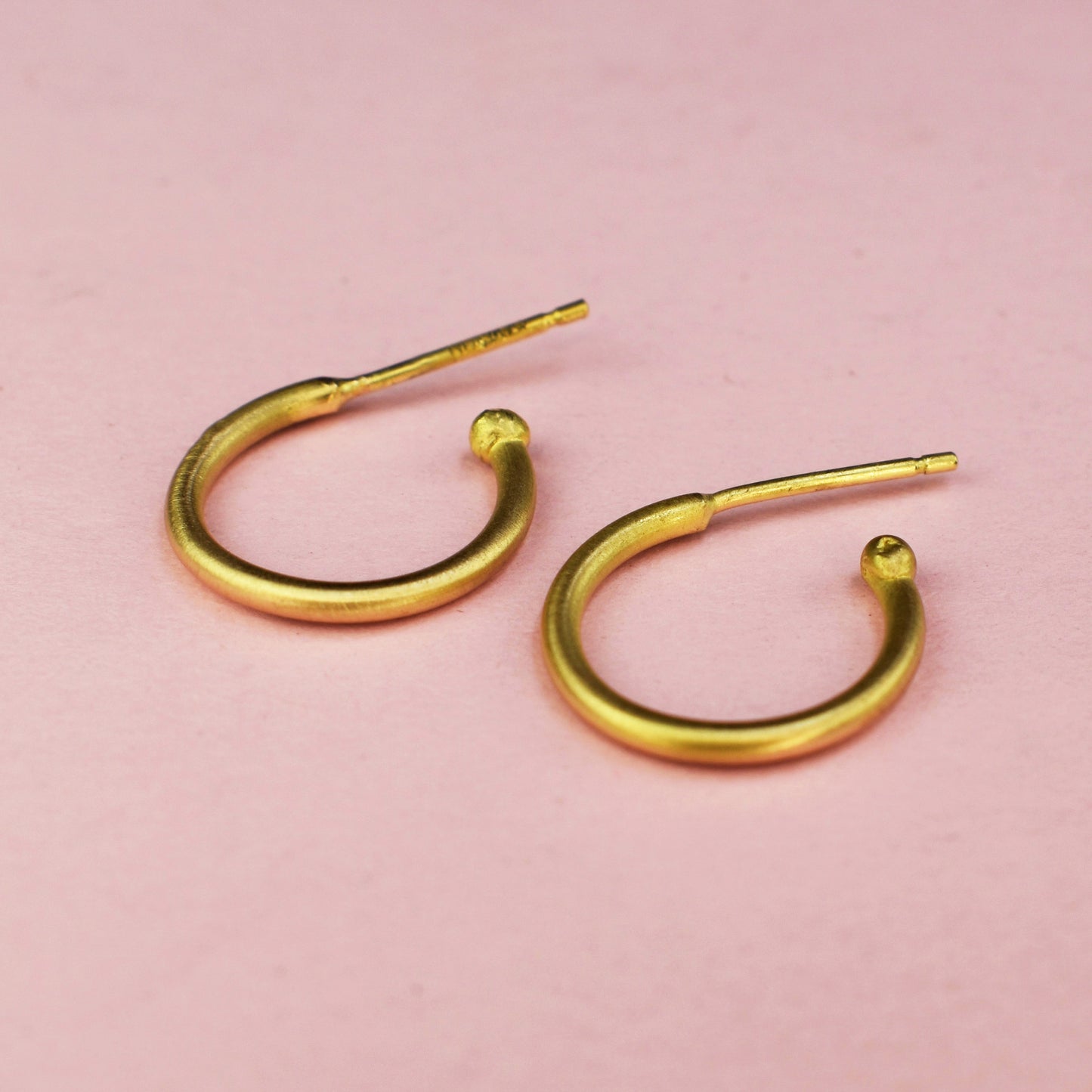 18ct Gold Hoop Earrings