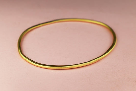 18ct Gold Pebble Bangle