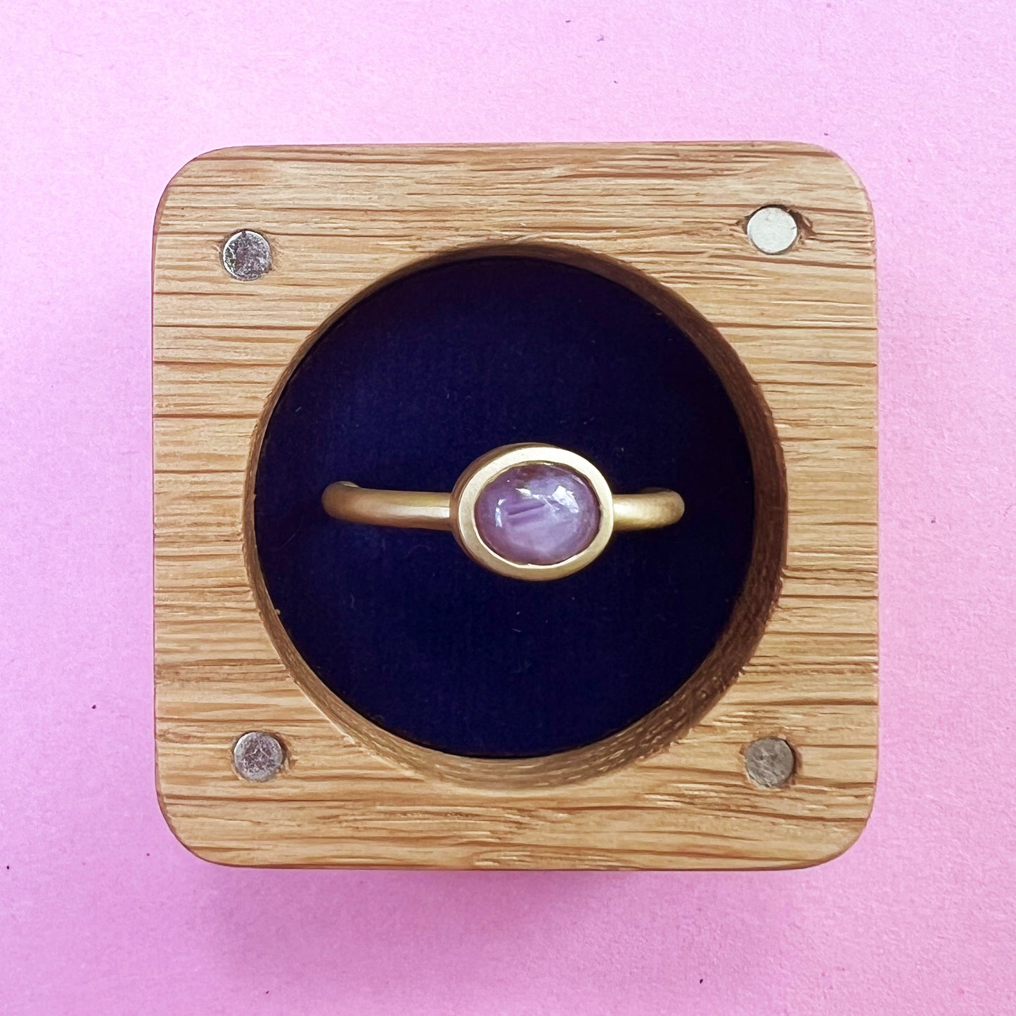 Pink Star Sapphire 18ct Gold Ring