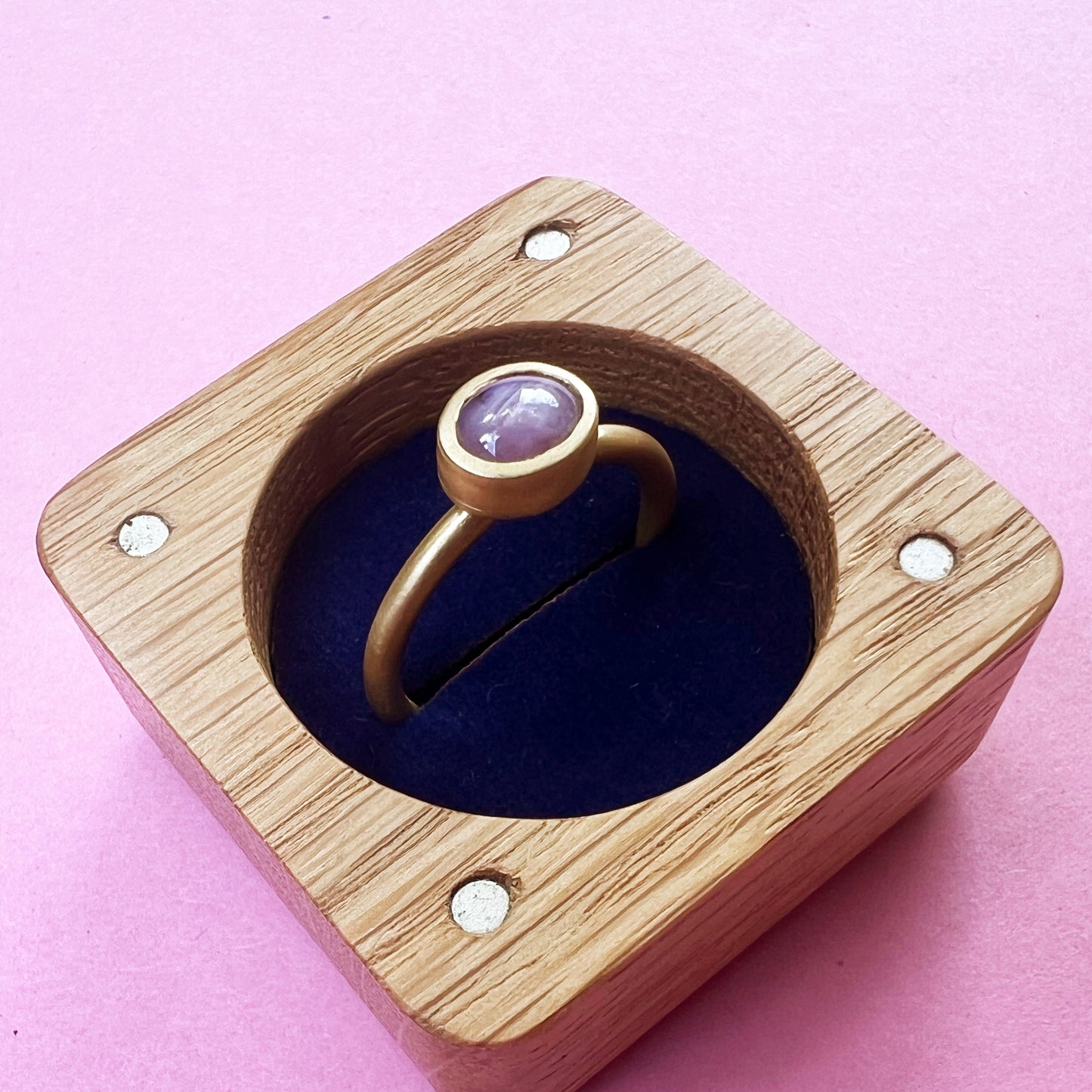 Pink Star Sapphire 18ct Gold Ring