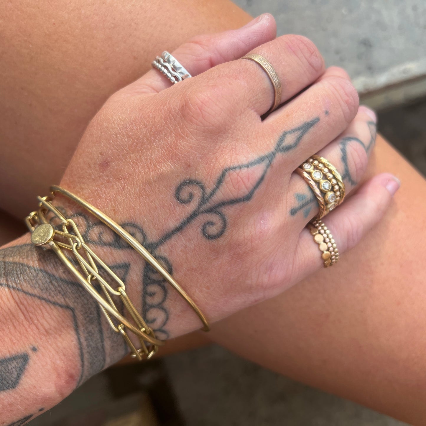 9ct Gold Medium Bobble Stacking Ring