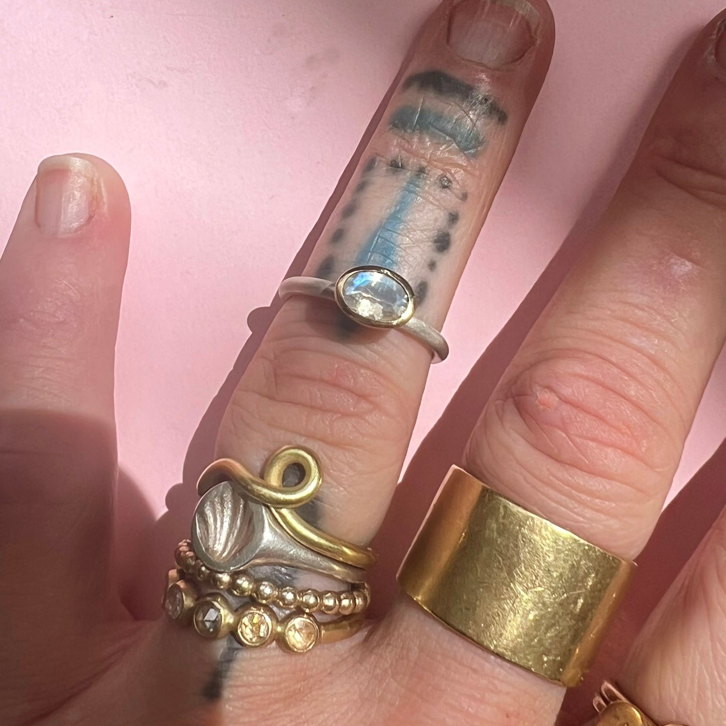 18ct Gold Set Moonstone Ring