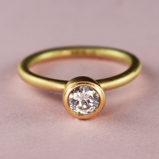 22ct & 18ct Gold 0.50ct Diamond Ring