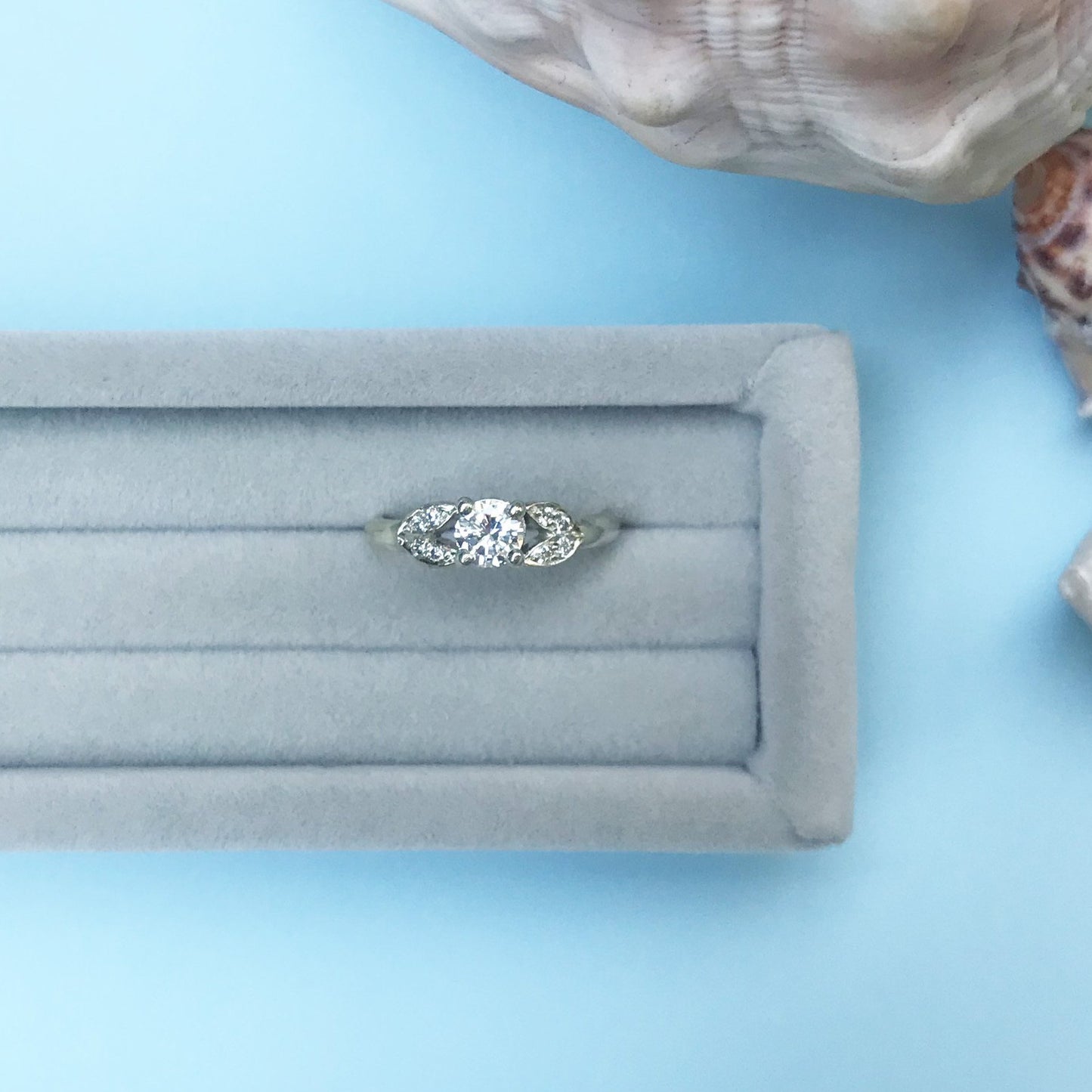 art nouveau style white gold diamond ring, 9ct white gold ring, 9ct white gold diamond ring, diamond ring, white gold ring, diamond claw set in white gold