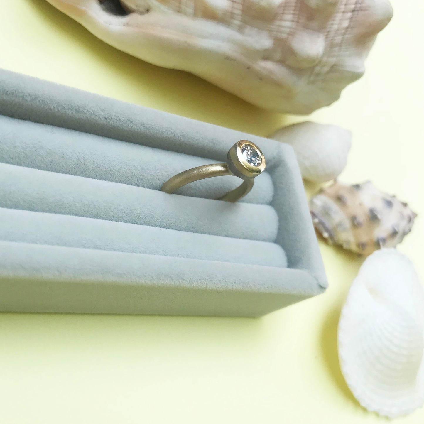 18ct yellow gold diamond ring, 18ct yellow gold ring, old cut diamond in 18ct yellow gold, diamond ring, 18ct gold ring, yellow gold diamond ring, old cut diamond ring