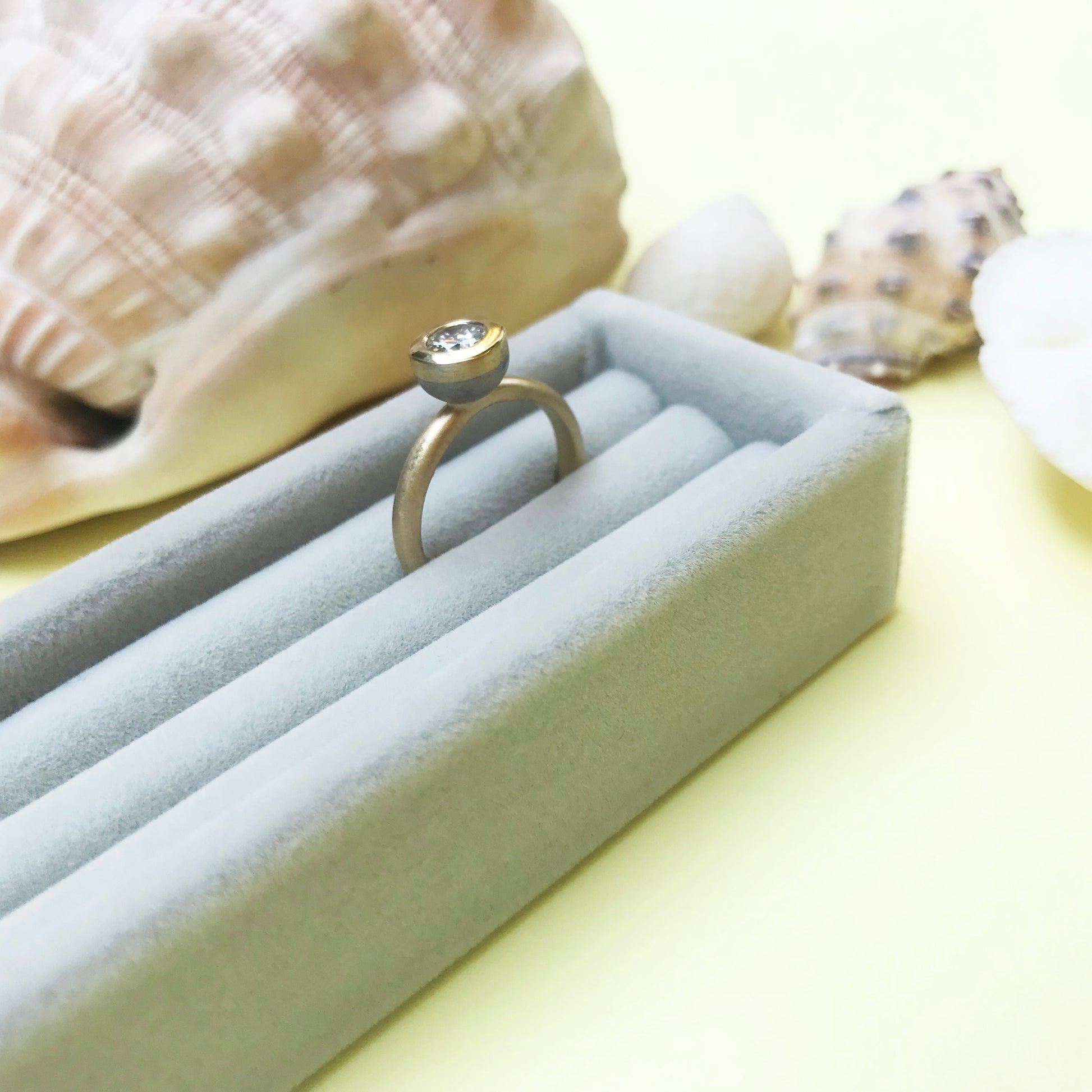 18ct yellow gold diamond ring, 18ct yellow gold ring, old cut diamond in 18ct yellow gold, diamond ring, 18ct gold ring, yellow gold diamond ring, old cut diamond ring