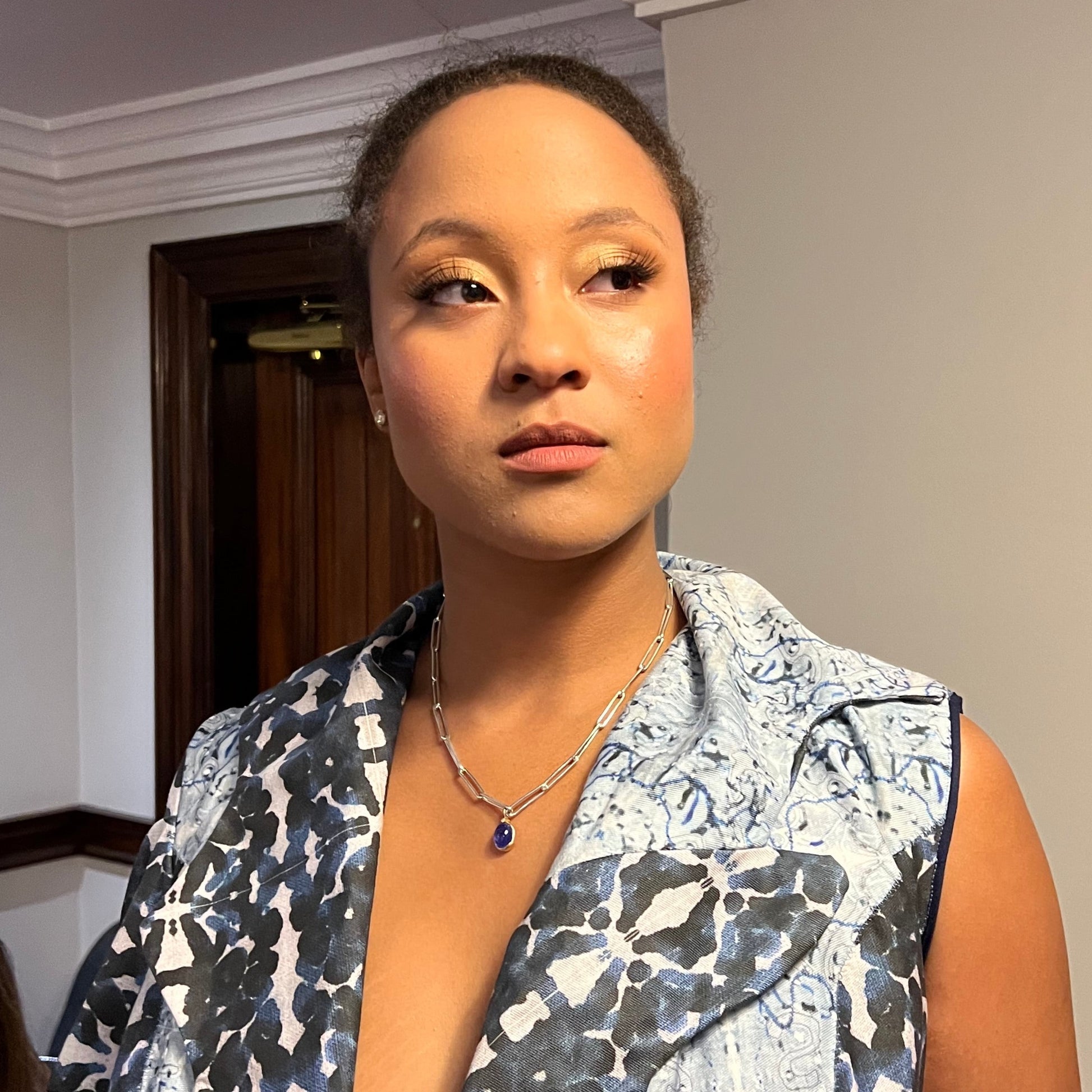 unique jewellery, handmade jewellery, 18ct gold & tanzanite necklace, 18ct gold necklace, sterling silver chain, tanzanite pendant, tanzanite necklace, gemstone necklace, paperclip chain