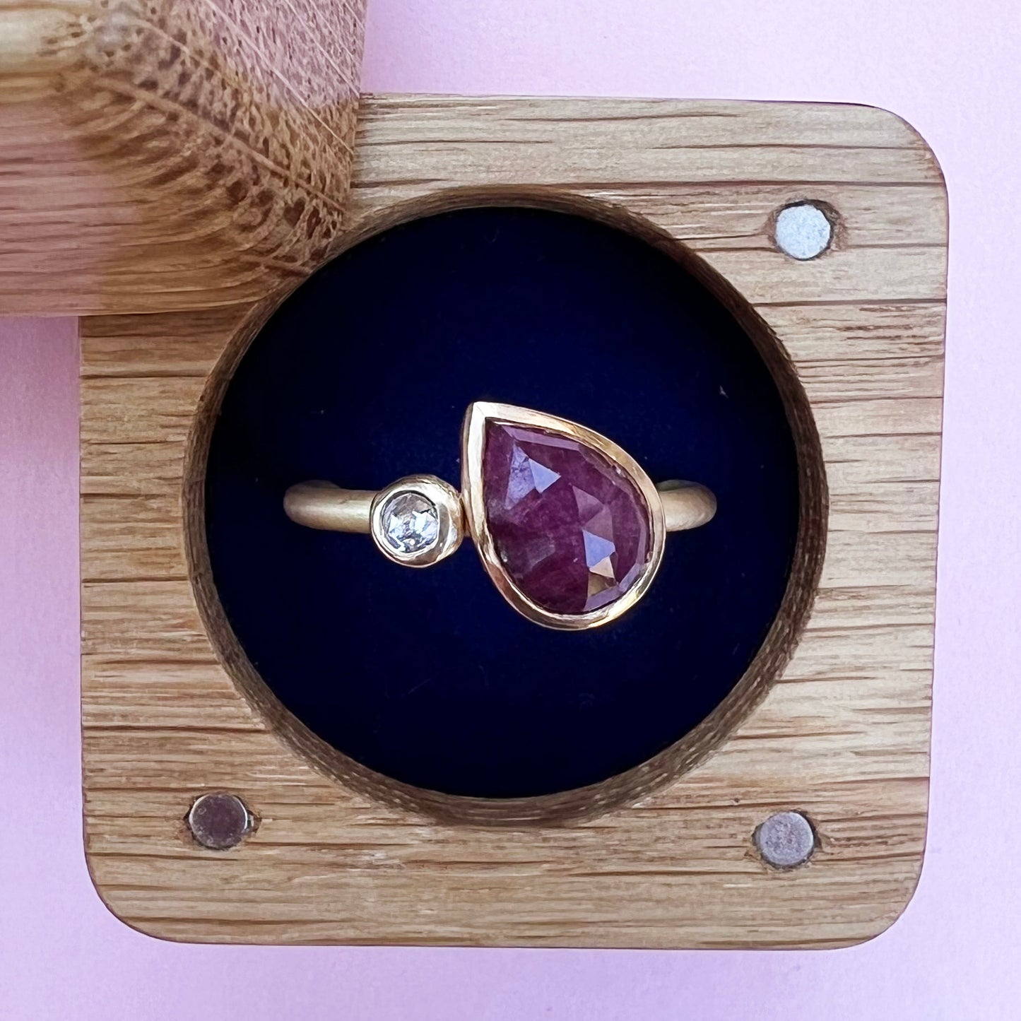 22ct & 18ct Gold Ring With Ruby and Pink Diamond