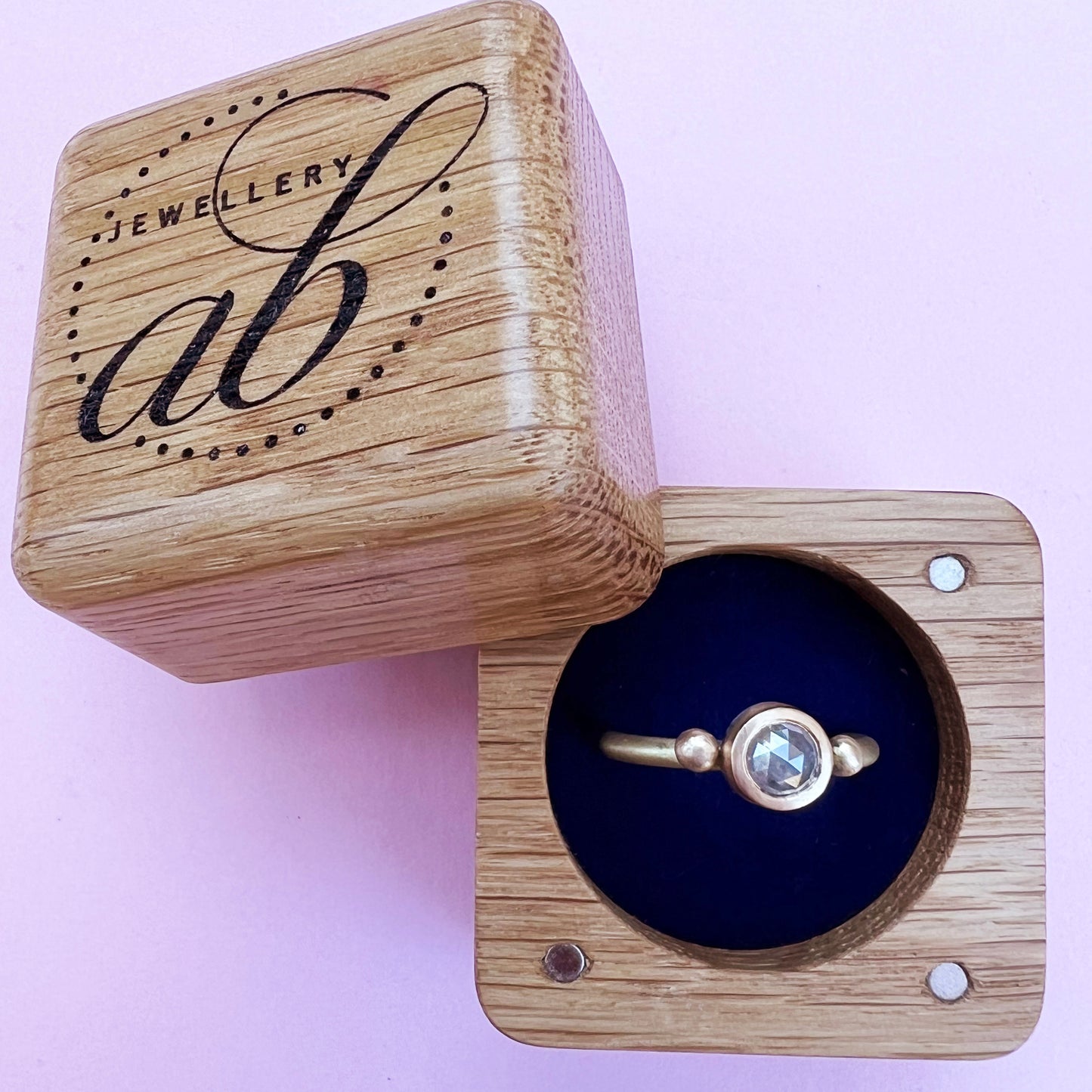 22ct & 18ct Gold Grey Diamond Ring