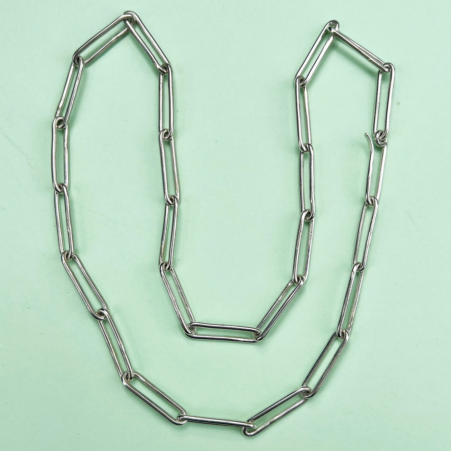 Chunky polished paperclip chain, Paperclip chain, LFW, London fashion week, London fashion week jewellery, polished silver paperclip chain, recycled silver, recycled silver paperclip chain, polished 20 inch paperclip chain