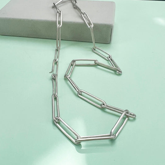 chunky paperclip chain, matte paperclip chain, paperclip necklace, LFW London fashion week, recycled silver, matte silver paperclip chain, London fashion week jewellery, paperclip chain