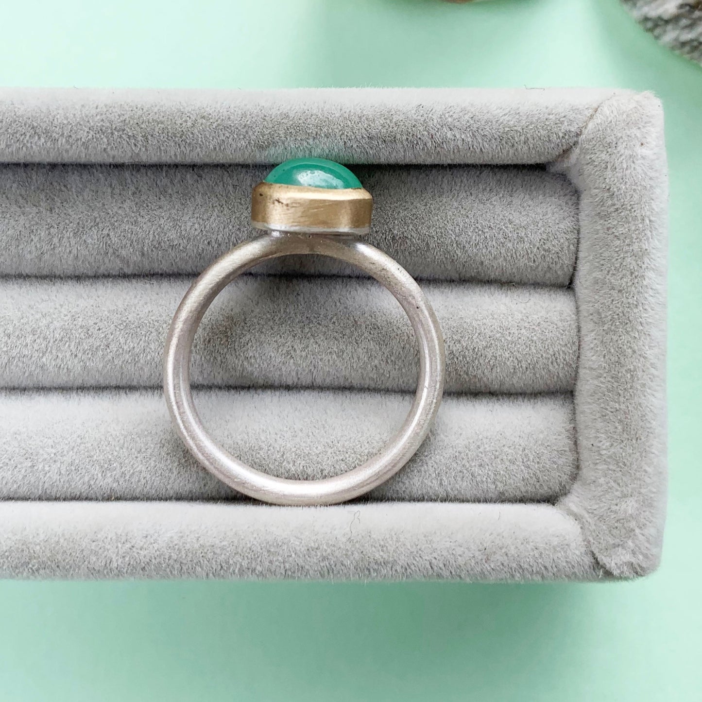 9ct Gold Chrysoprase Ring, cabochon chrysoprase, chrysoprase ring, 9ct yellow gold, yellow gold gemstone ring, yellow gold chrysoprase ring