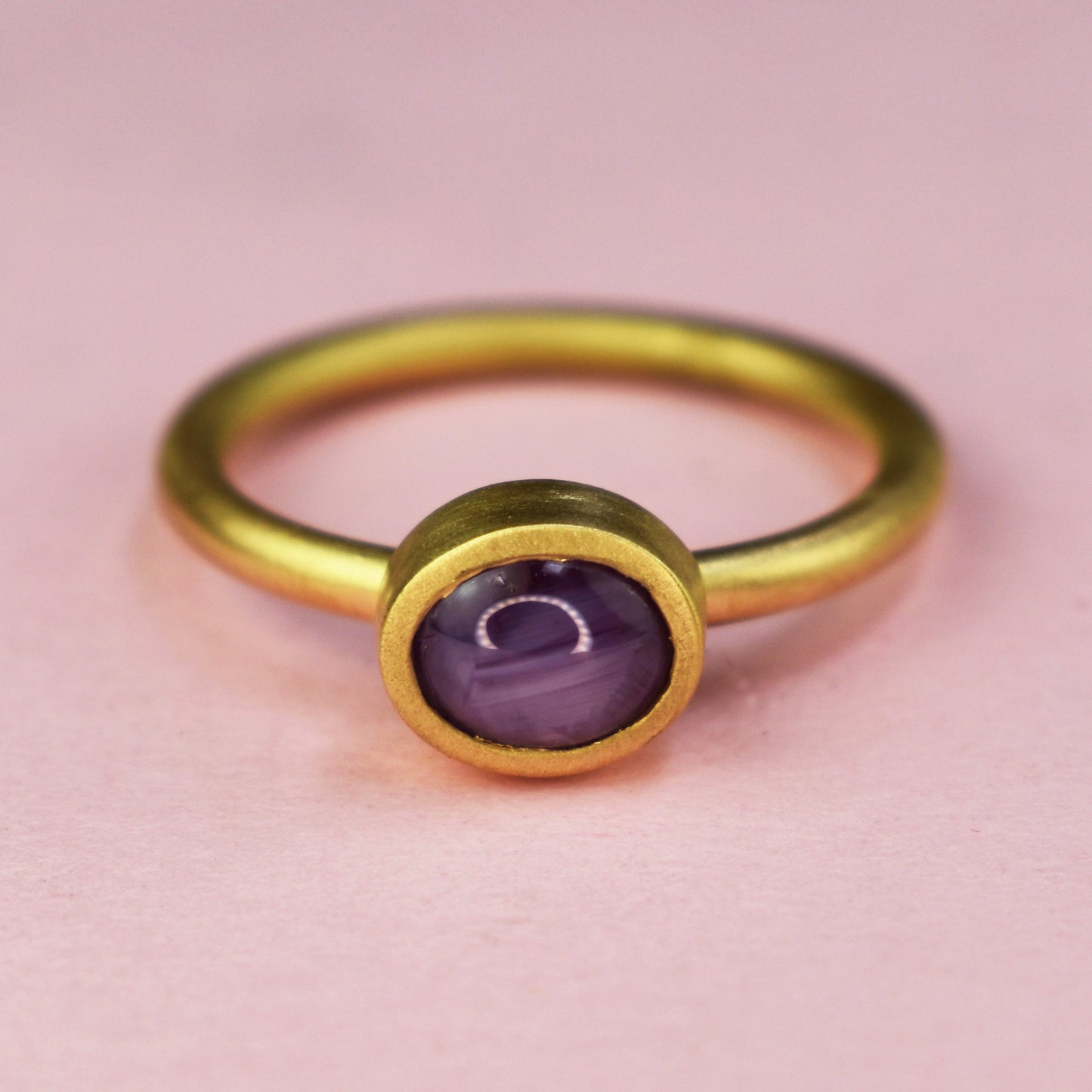 Pink Star Sapphire 18ct Gold Ring