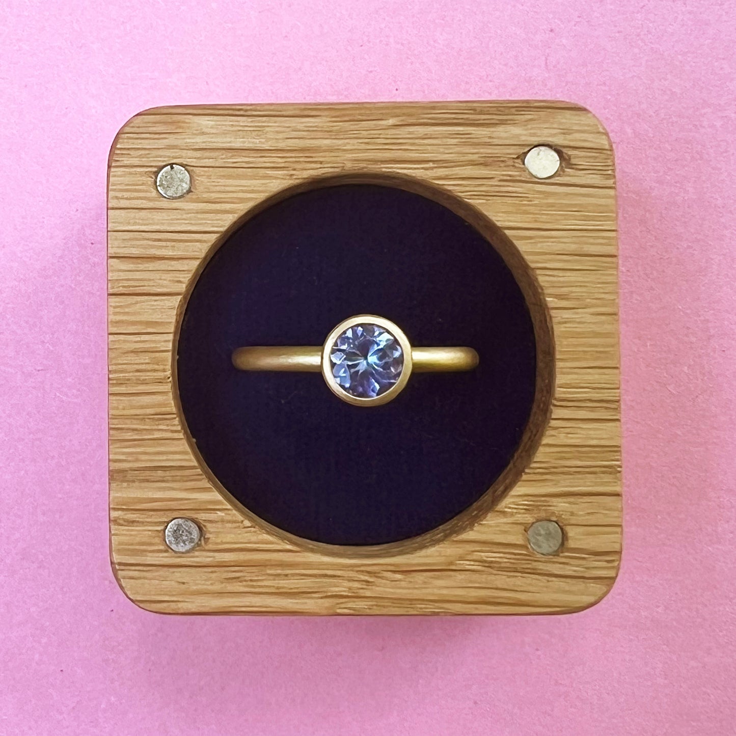 Tanzanite 18ct Gold Ring