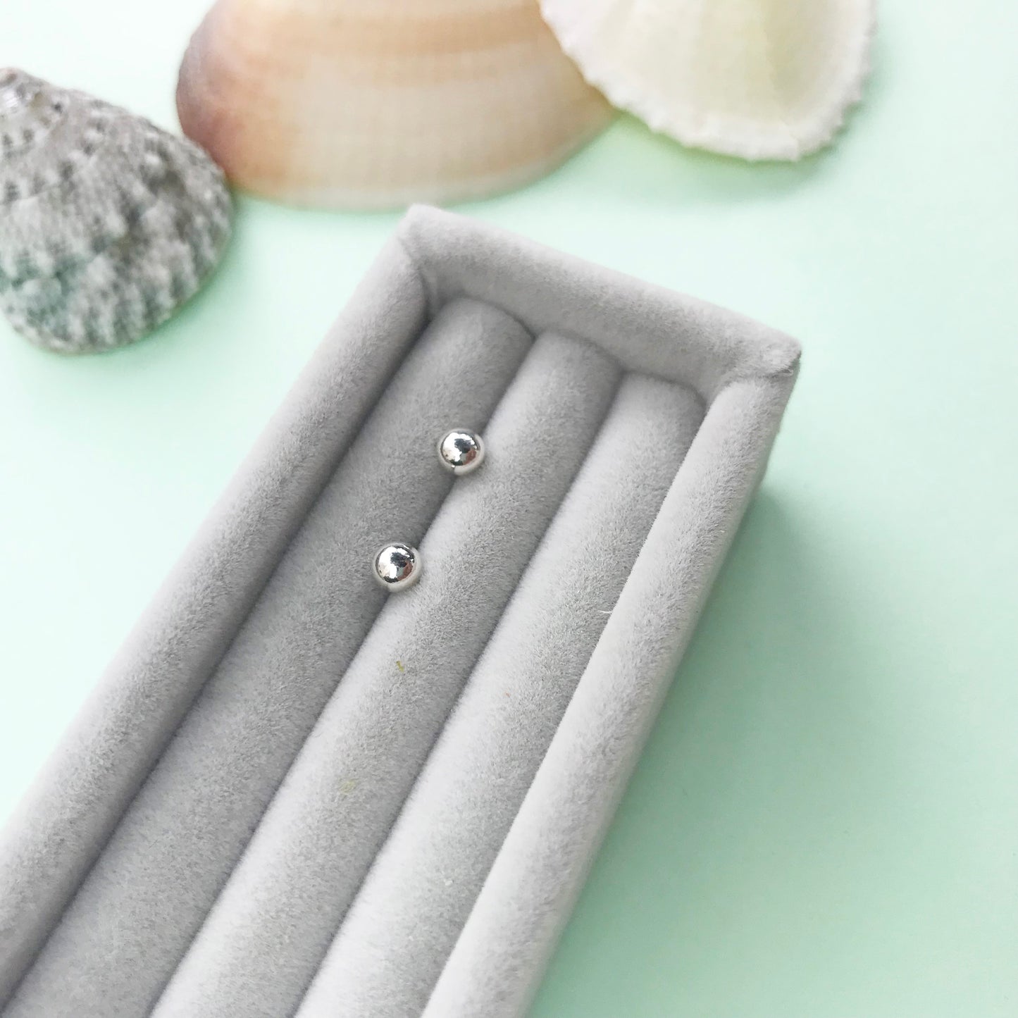 silver pebble studs, sterling silver pebble studs, silver earrings, polished pebble stud earrings, sterling silver, earrings with polished finish