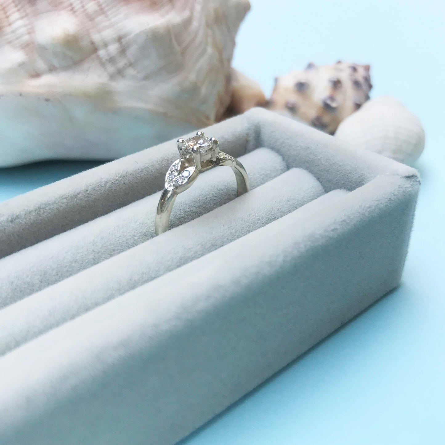 art nouveau style white gold diamond ring, 9ct white gold ring, 9ct white gold diamond ring, diamond ring, white gold ring, diamond claw set in white gold