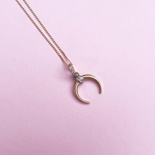 9ct Gold Delicate Diamond Horn shape necklace